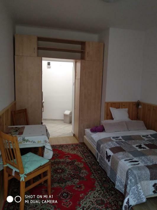 Oazis Apartman Eger Zewnętrze zdjęcie